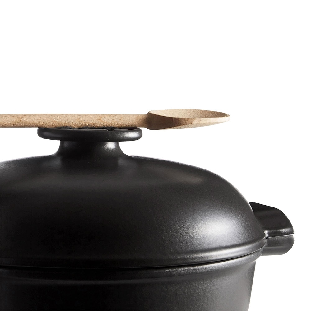 Emile Henry - Ovaler Schmortopf 4,5 L, Schwarz Matt