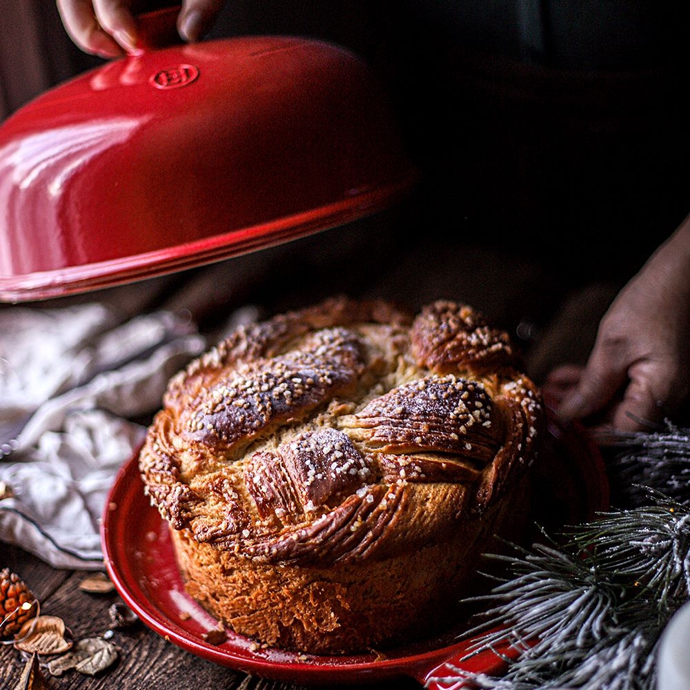 Emile Henry - Bread Cloche Set - Grand Cru