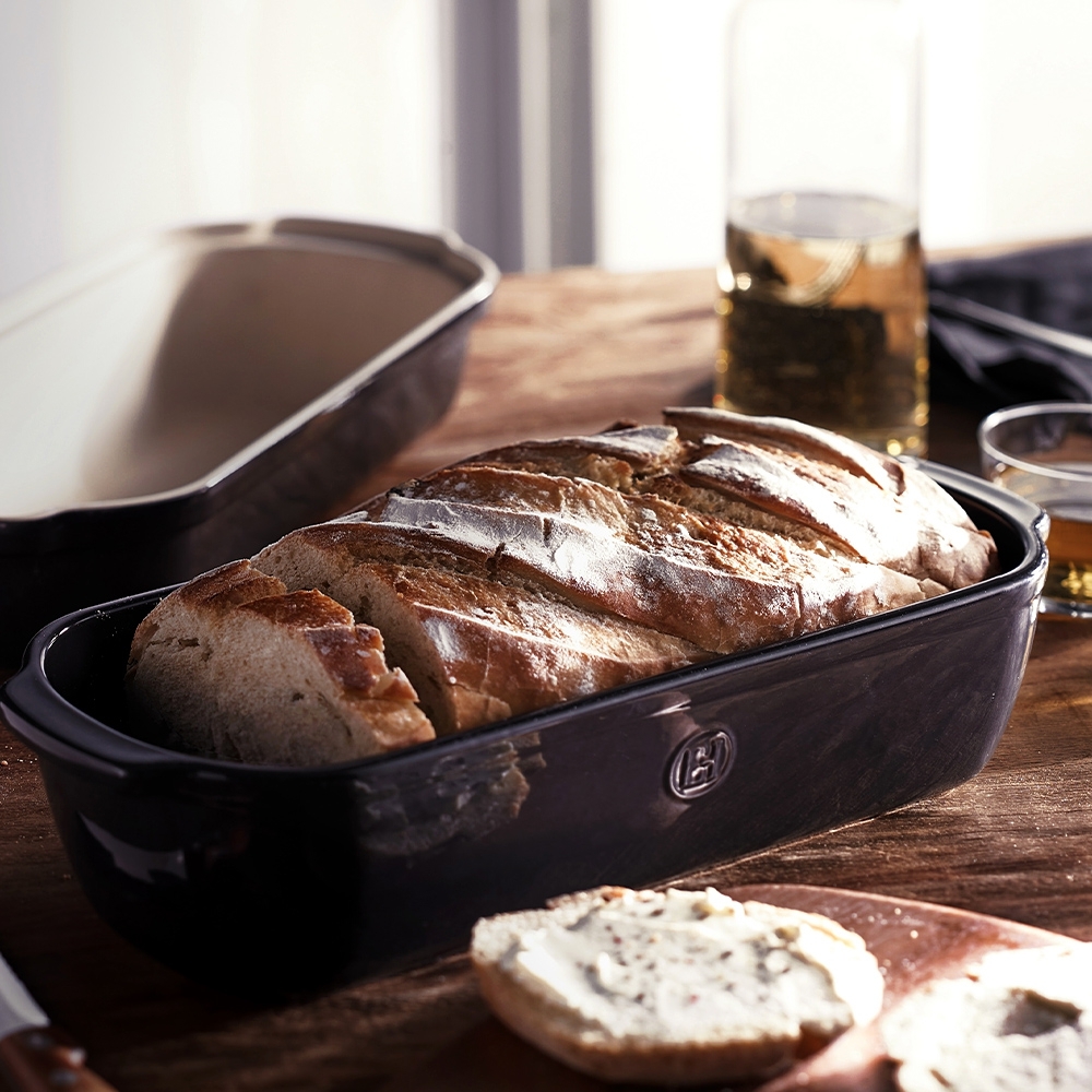 Emile Henry - Country Bread Form - Charcoal