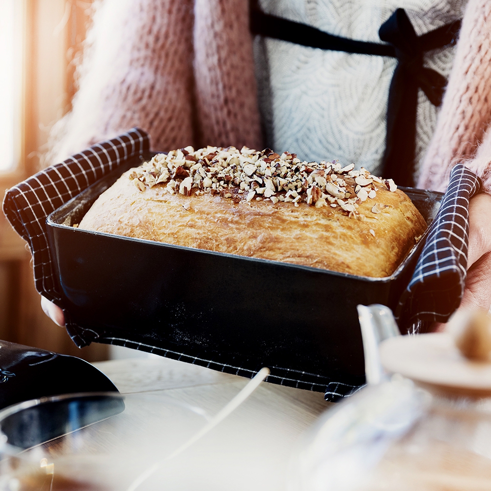 Emile Henry - Bread Loaf Baker - Charcoal